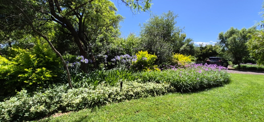 5 Bedroom Property for Sale in Rustenburg Rural North West